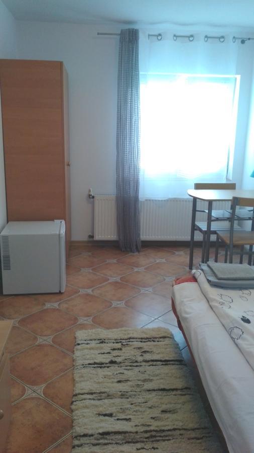 Pokoje Goscinne Jaskolcze Gniazdo Dziwnówek Esterno foto
