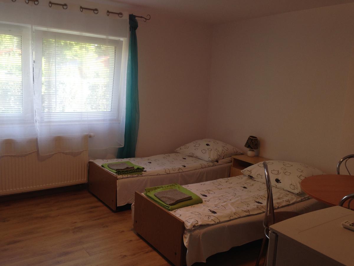 Pokoje Goscinne Jaskolcze Gniazdo Dziwnówek Esterno foto